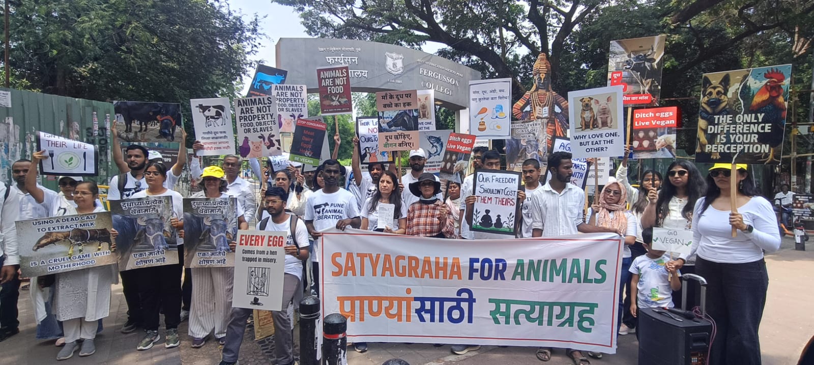 गांधी जयंतीनिमित्त पुण्यात १७ किलोमीटर ‘सत्याग्रह मार्च’; प्राणीमुक्ती आणि वनस्पतीआधारित आहाराचा संदेश